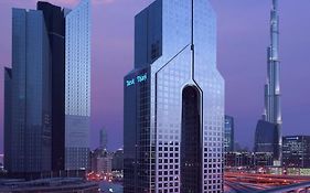 迪拜杜斯特天阙酒店